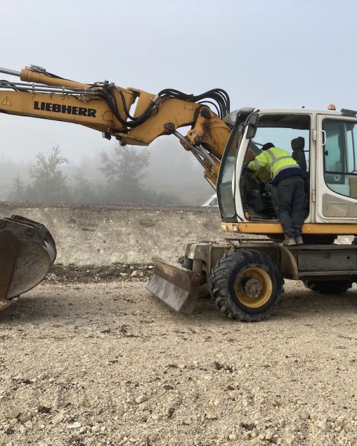 2008 LIEBHERR A316