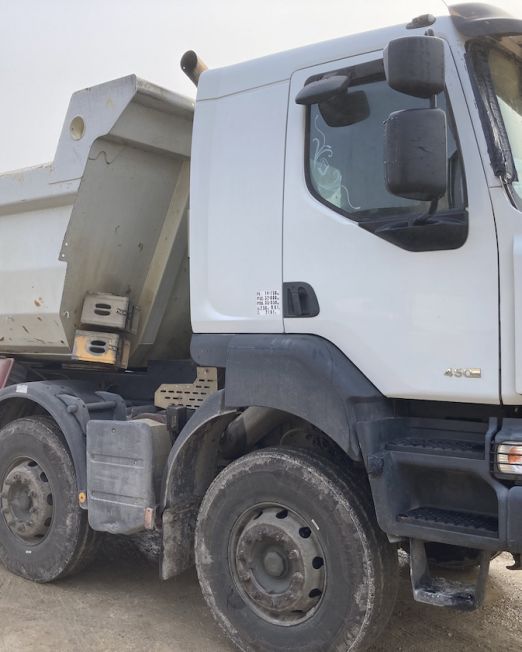 2008 RENAULT KERAX TIPPER 8X4